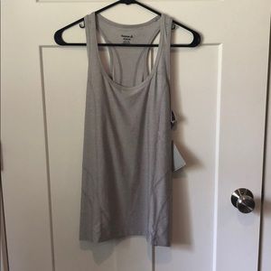 NWT Reebok tank